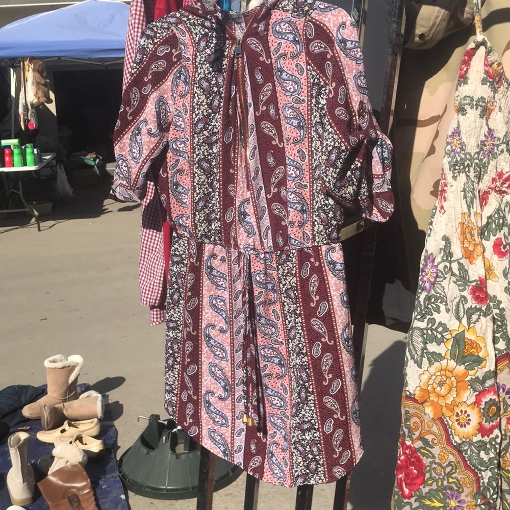 Cute dress size lg